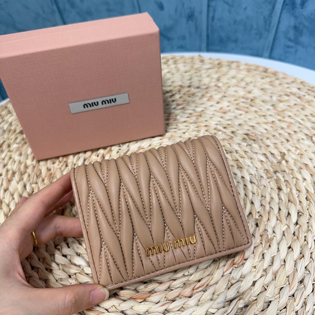 M
 pocket wallet5MV204197A811  professional luxury