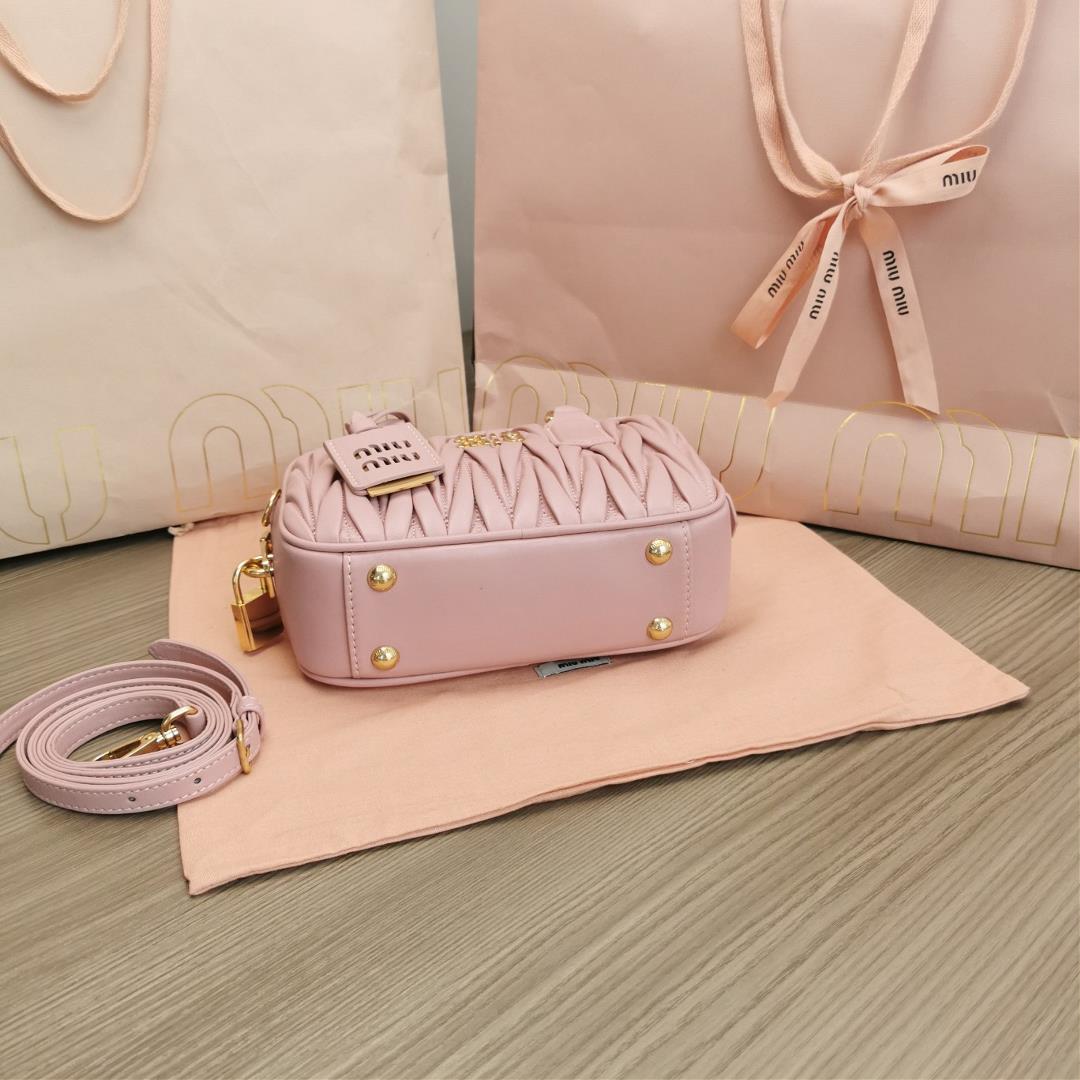 Medium The M familys new product Too Pretty Bowling Handbag features imported lamb skin classi