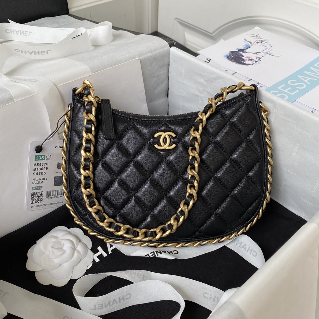 Pre-owned Chanel Leather Hobo Bag In Black
