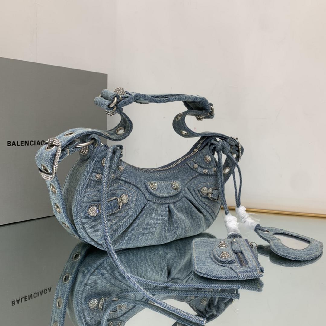 Daning Cowboy Dumpling BunXs numberBalenciag Le Cagole Half Moon Underarm Bag Crossbody Bag Sa