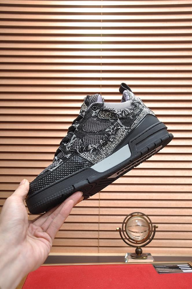 In addition to their exquisite design LV shoes also boast unparalleled comfort The brand