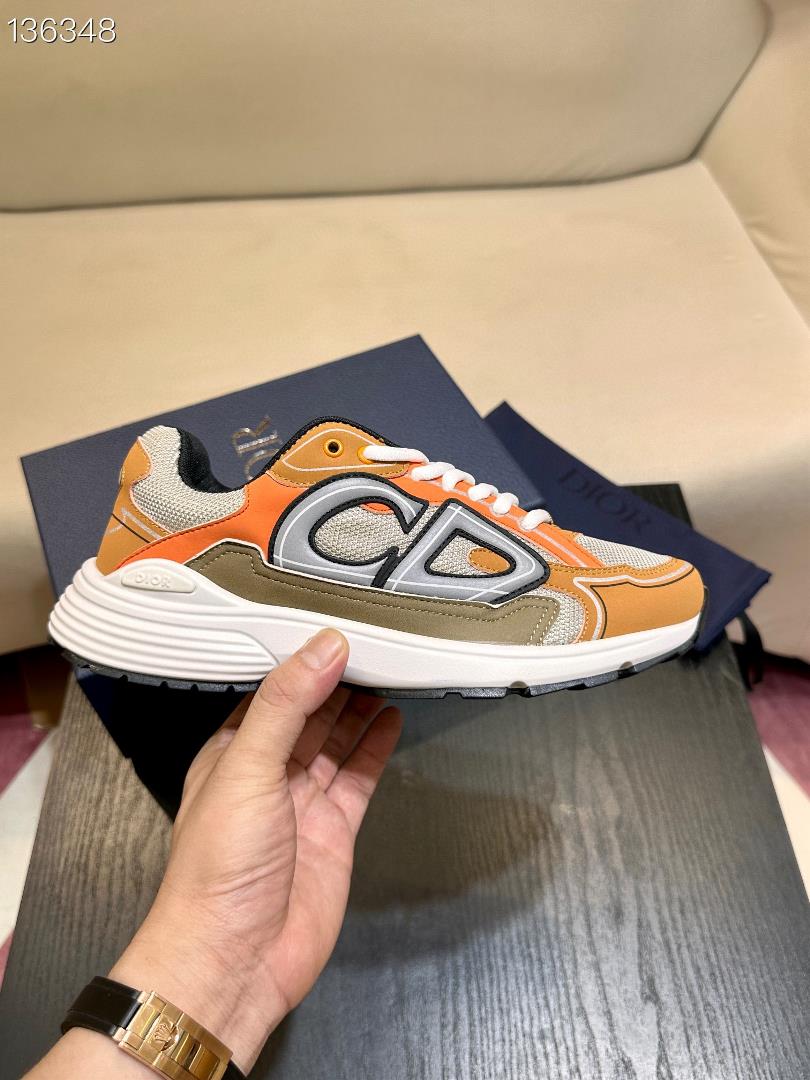 Diors B30 sneaker has become a unique and classic new product fashionable and full of at