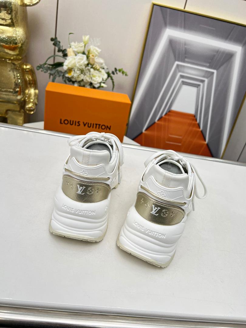 11LVRun 55 Monogram