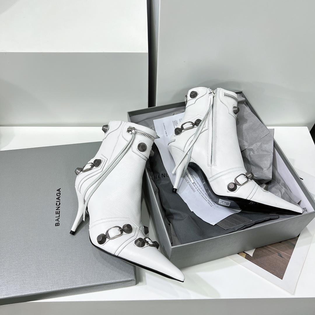 High quality factory produced short boots  Balenciaga AutumnWinter 2023 counter latest handsome ha