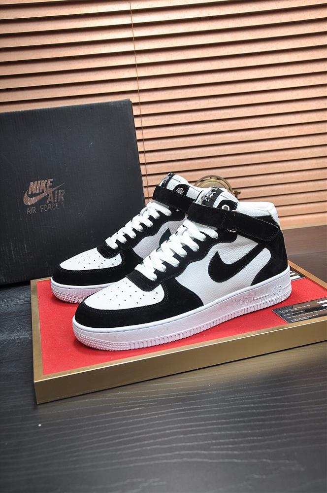 The Nike Air Force 1 Plus Maoli Couples Air Force One High Top Low Top Full Series Sports Board Shoes are made of specially supplied NAPPA leather ma