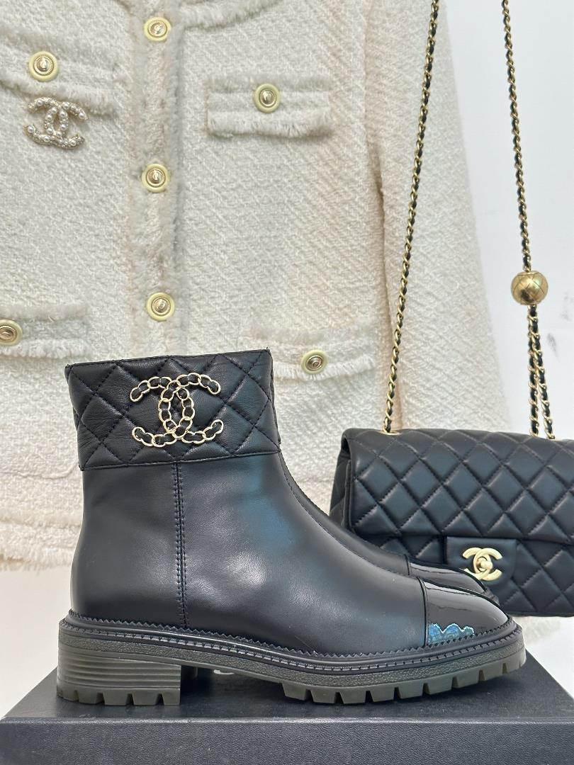 factory price  chanel 23s autumn and winter new product paris walking show rhombus thick heeled boo