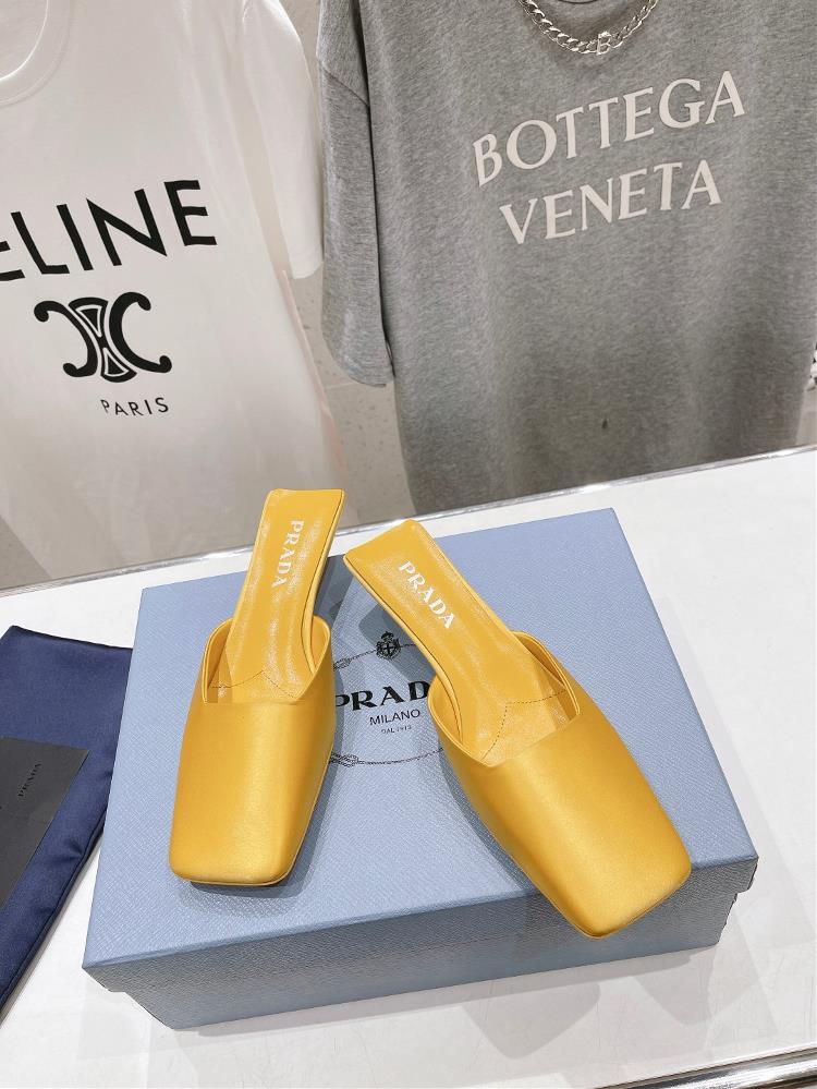 And lets not forget about the small single shoes that Prada has become famous for These