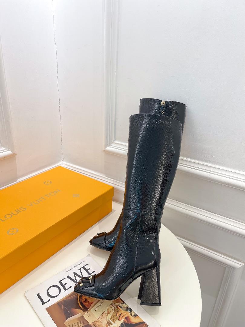 lv louis vuitton 2023 early spring new top version counter the last vedes of v shaped thi